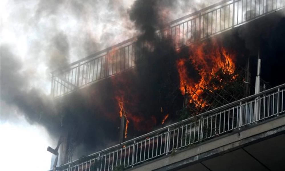 Πυρκαγιά σε σπίτι στην Κρήτη- Κάηκε το πρόσωπο μιας γυναίκας